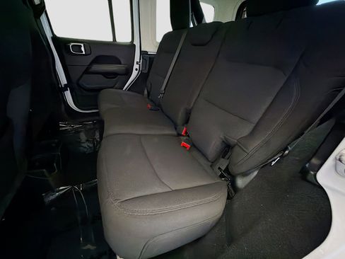 Used 2023 Jeep Wrangler Unlimited Sahara w/ Cold Weather Group AWD/4WD image 13