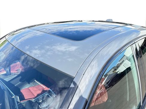 New 2026 BMW X6 M60i image 12