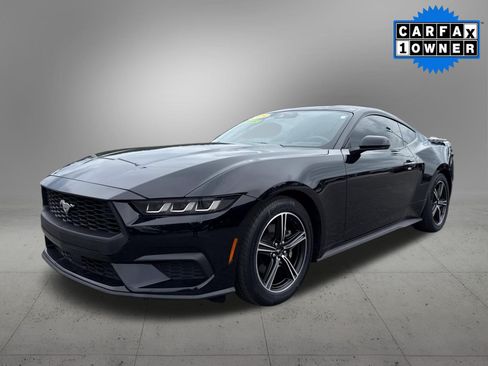 Used 2025 Ford Mustang Coupe RWD image 1