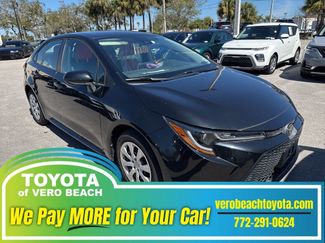 Used 2021 Toyota Corolla LE video 1