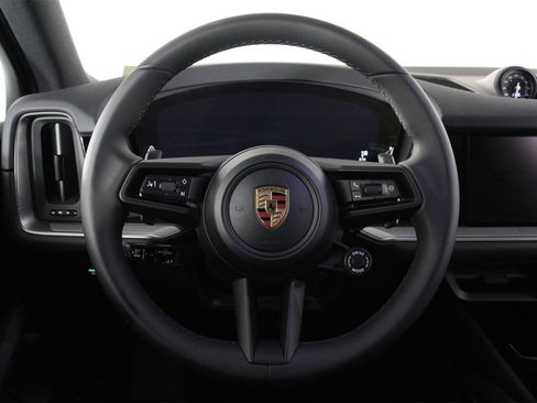 New 2026 Porsche Cayenne image 12