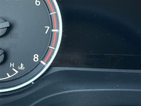 Certified 2021 Nissan Rogue S image 36