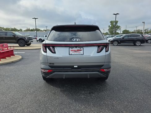 Used 2024 Hyundai Tucson Limited image 7