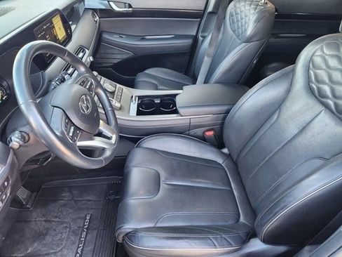 Used 2021 Hyundai Palisade Limited image 4