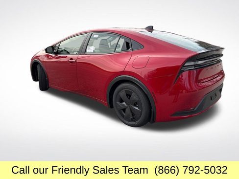 New 2026 Toyota Prius Plug-In Hybrid image 3