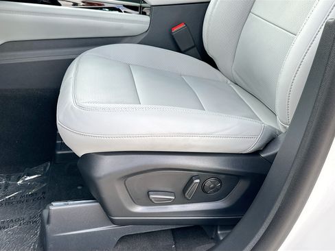 New 2026 Ford Explorer Platinum w/ LUX Leather Package AWD/4WD image 14