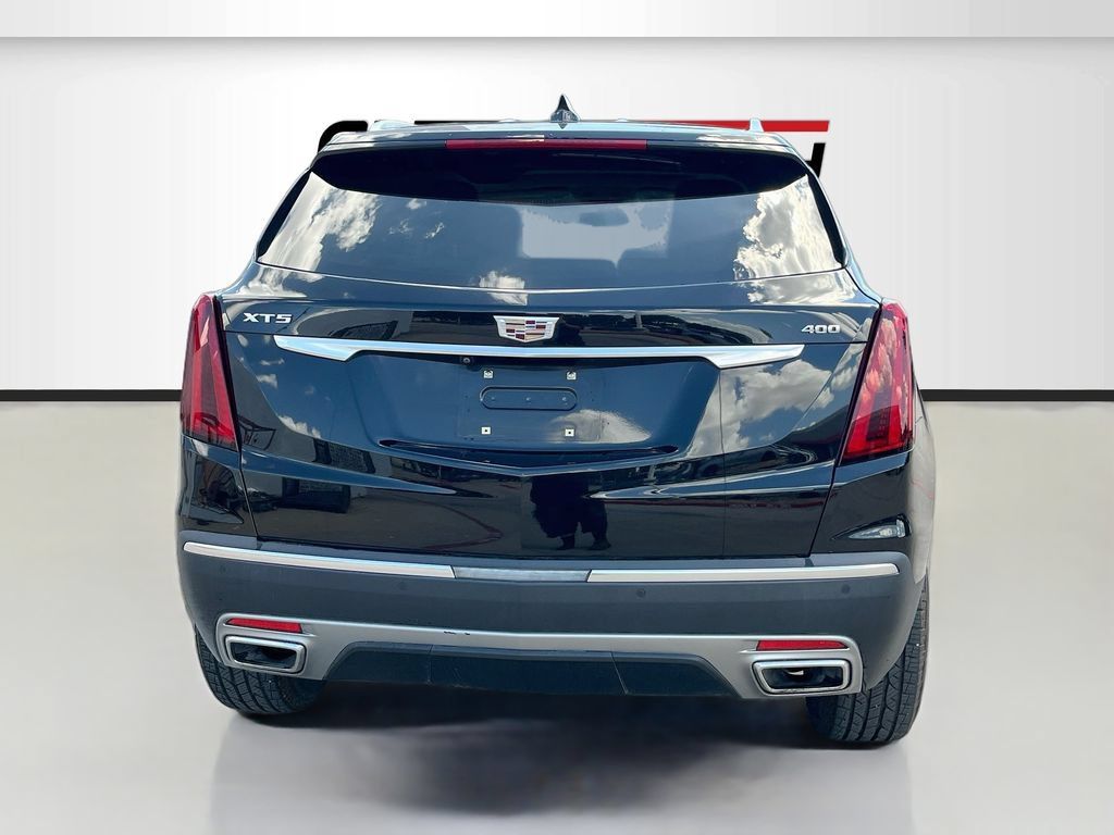 Used 2022 Cadillac XT5 Premium Luxury w/ LPO, Floor Liner Package FWD image 6