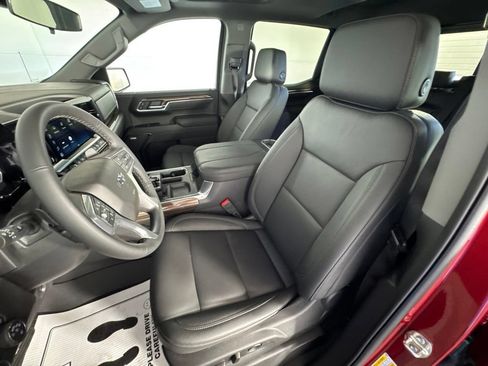 Certified 2026 Chevrolet Silverado 1500 RST w/ RST All Star Premium Package AWD/4WD image 13