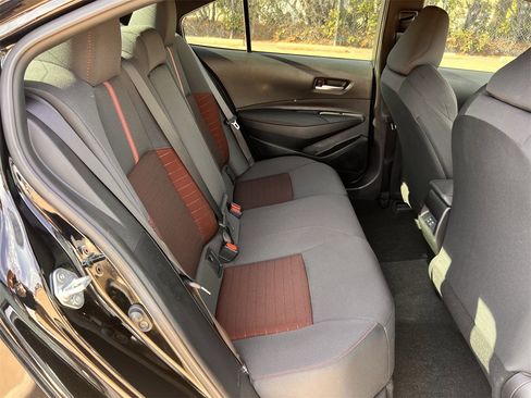 Used 2024 Toyota Corolla SE image 28