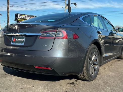 Used 2018 Tesla Model S 100D image 7