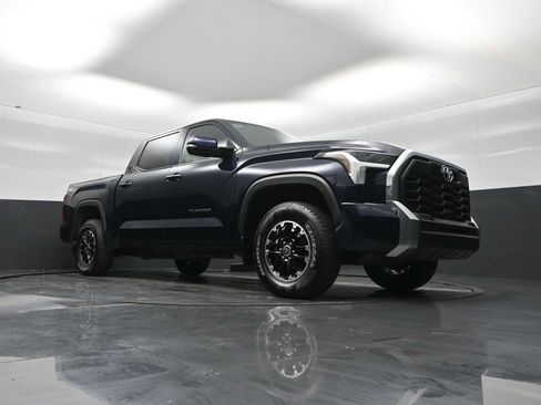 Used 2024 Toyota Tundra SR5 w/ TRD Off-Road Package image 27