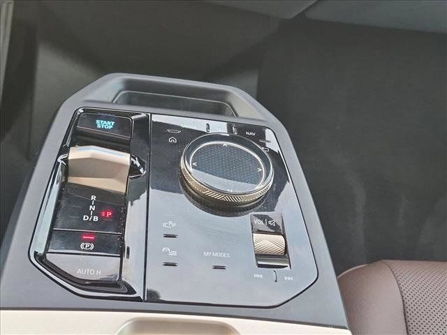 Certified 2024 BMW iX xDrive50 w/ Premium Package AWD/4WD image 12