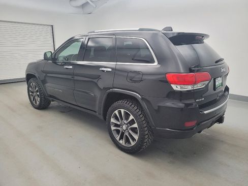 Used 2018 Jeep Grand Cherokee Overland AWD/4WD image 3