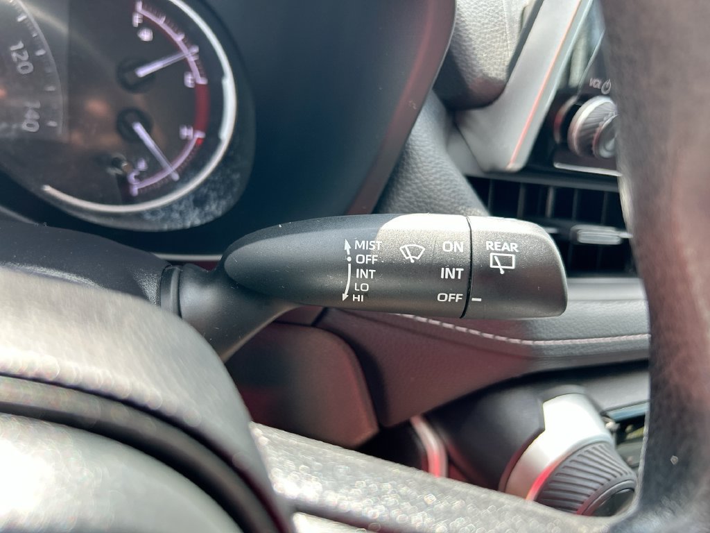 Used 2024 Toyota RAV4 LE FWD image 18