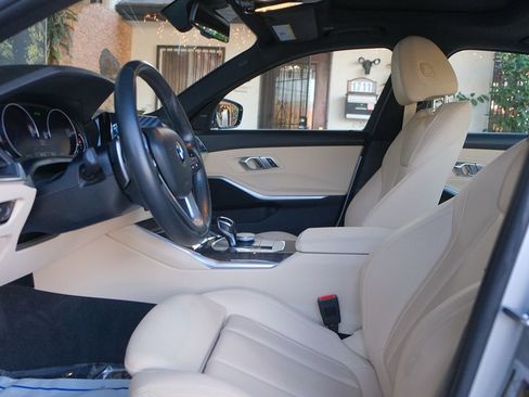 Used 2019 BMW 330i Sedan w/ Driving Assistance Package image 13