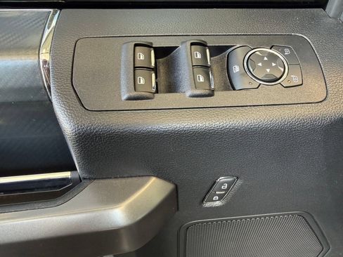 Used 2019 Ford F150 XLT w/ Equipment Group 302A Luxury AWD/4WD image 13