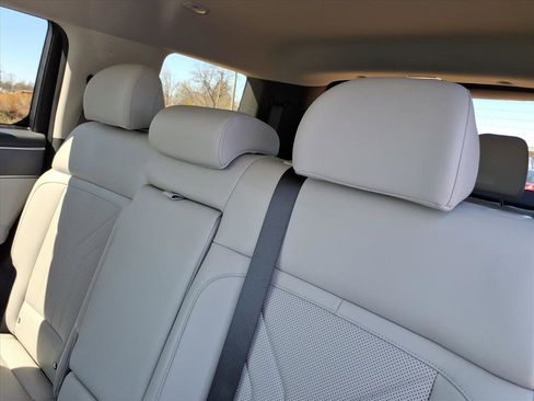 New 2026 Hyundai Santa Fe SEL image 11