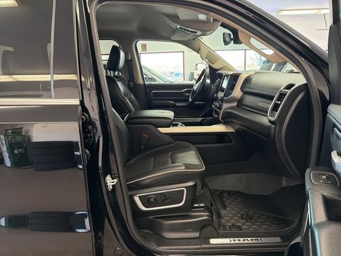 Used 2020 RAM 1500 Laramie image 29