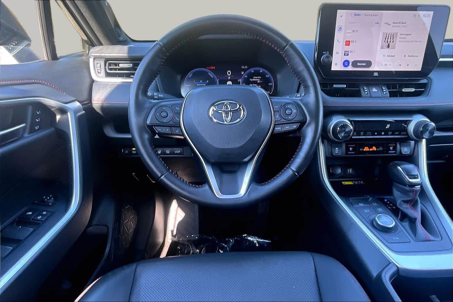 Used 2024 Toyota RAV4 XSE w/ Premium Package AWD/4WD image 5