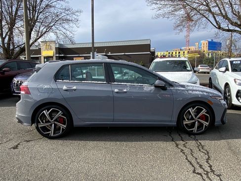 Certified 2025 Volkswagen GTI SE image 2