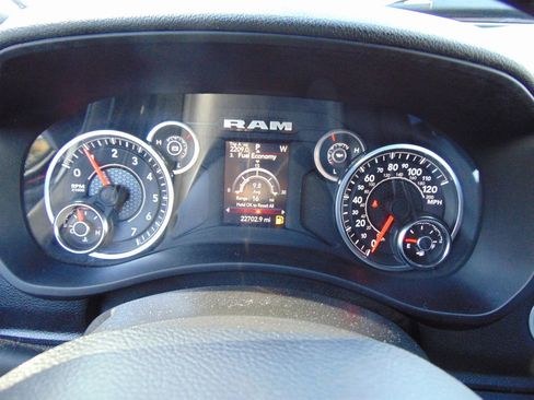 Used 2024 RAM 2500 Big Horn w/ Bed Utility Group image 40