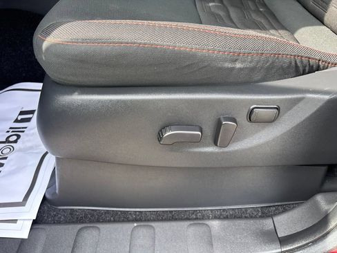 Used 2025 Nissan Frontier PRO-4X AWD/4WD image 22