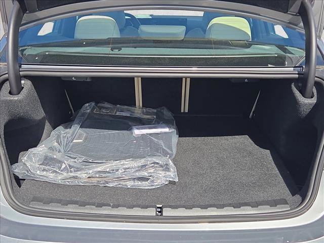 Certified 2026 BMW 330i Sedan w/ Premium Package RWD image 6