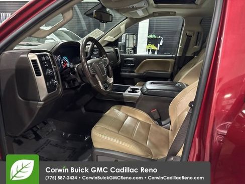 Used 2019 GMC Sierra 2500 Denali w/ Duramax Plus Package AWD/4WD image 11