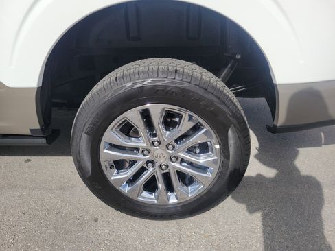 Used 2025 Ford F150 King Ranch w/ FX4 Off-Road Package image 31