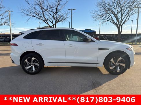 Used 2024 Jaguar F-PACE R-Dynamic S image 4