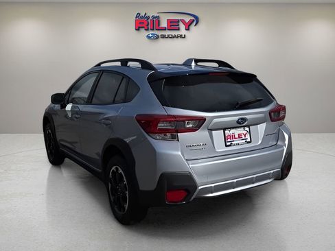Used 2022 Subaru Crosstrek 2.0i Premium w/ Moonroof Package image 3