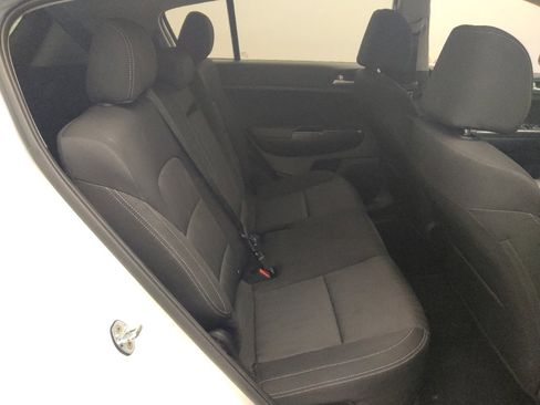 Used 2022 Kia Sportage LX FWD image 19