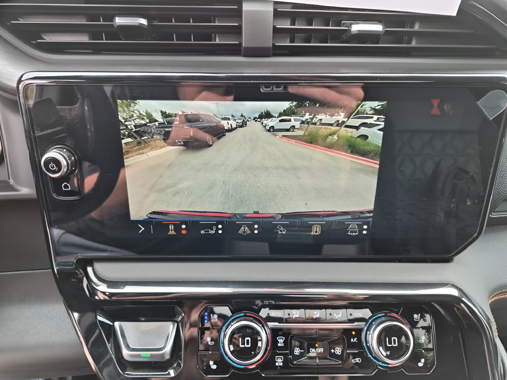 New 2026 GMC Sierra 1500 AT4 w/ AT4 Premium Package AWD/4WD image 26