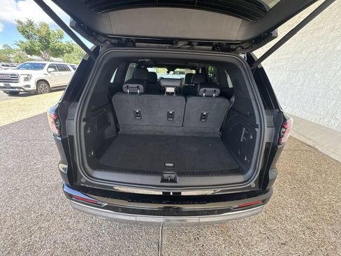 Certified 2024 GMC Acadia Denali AWD/4WD image 27