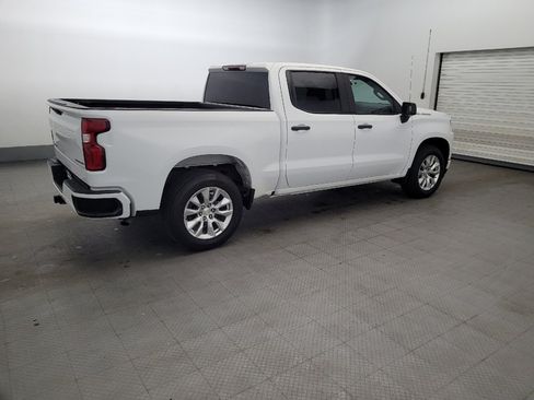 Used 2020 Chevrolet Silverado 1500 Custom w/ Custom Value Package RWD image 10