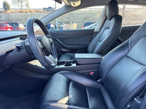 Used 2018 Tesla Model 3 Long Range image 12