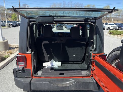 Used 2015 Jeep Wrangler Sport AWD/4WD image 20
