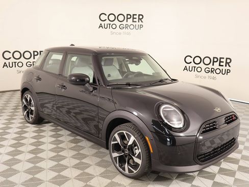 New 2025 MINI Cooper S image 1