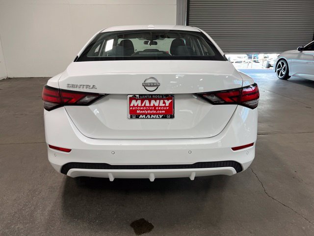 Used 2025 Nissan Sentra SV FWD image 4