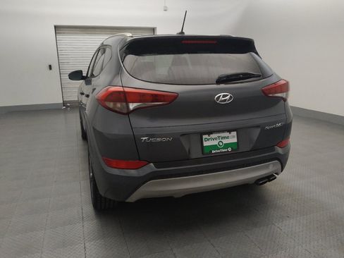 Used 2017 Hyundai Tucson Sport FWD image 6