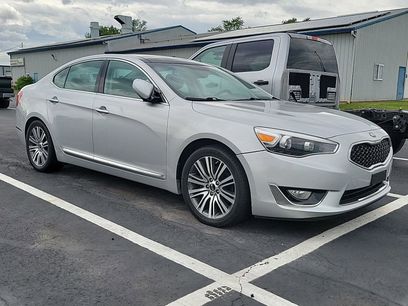 Used 2016 Kia Cadenza Premium