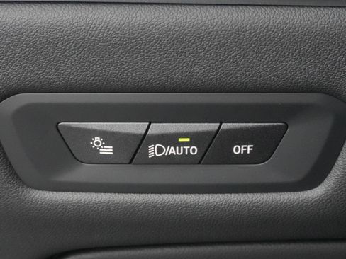 Used 2025 BMW X5 xDrive40i image 18