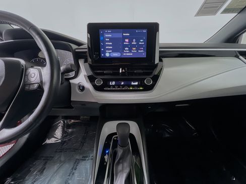 Used 2023 Toyota Corolla SE image 25