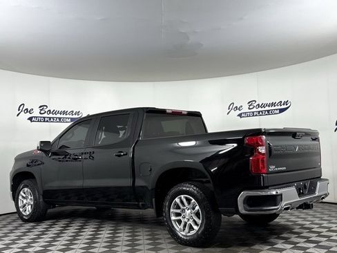 Used 2023 Chevrolet Silverado 1500 LT w/ Z71 Off-Road Package image 8