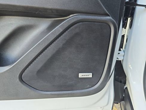 Certified 2022 GMC Terrain AT4 w/ Infotainment Package II AWD/4WD image 16