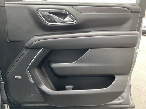 Used 2022 Chevrolet Tahoe RST w/ Luxury Package image 28