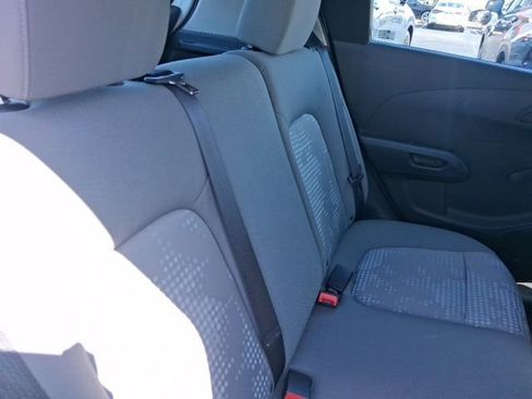 Used 2017 Chevrolet Sonic LT FWD image 9