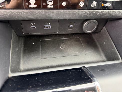 Used 2024 Mitsubishi Outlander SE FWD image 26