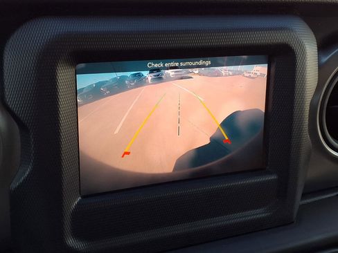 Used 2023 Jeep Wrangler Sport S image 11