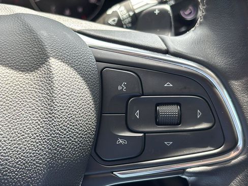 Certified 2023 Buick Envision Preferred AWD/4WD image 30